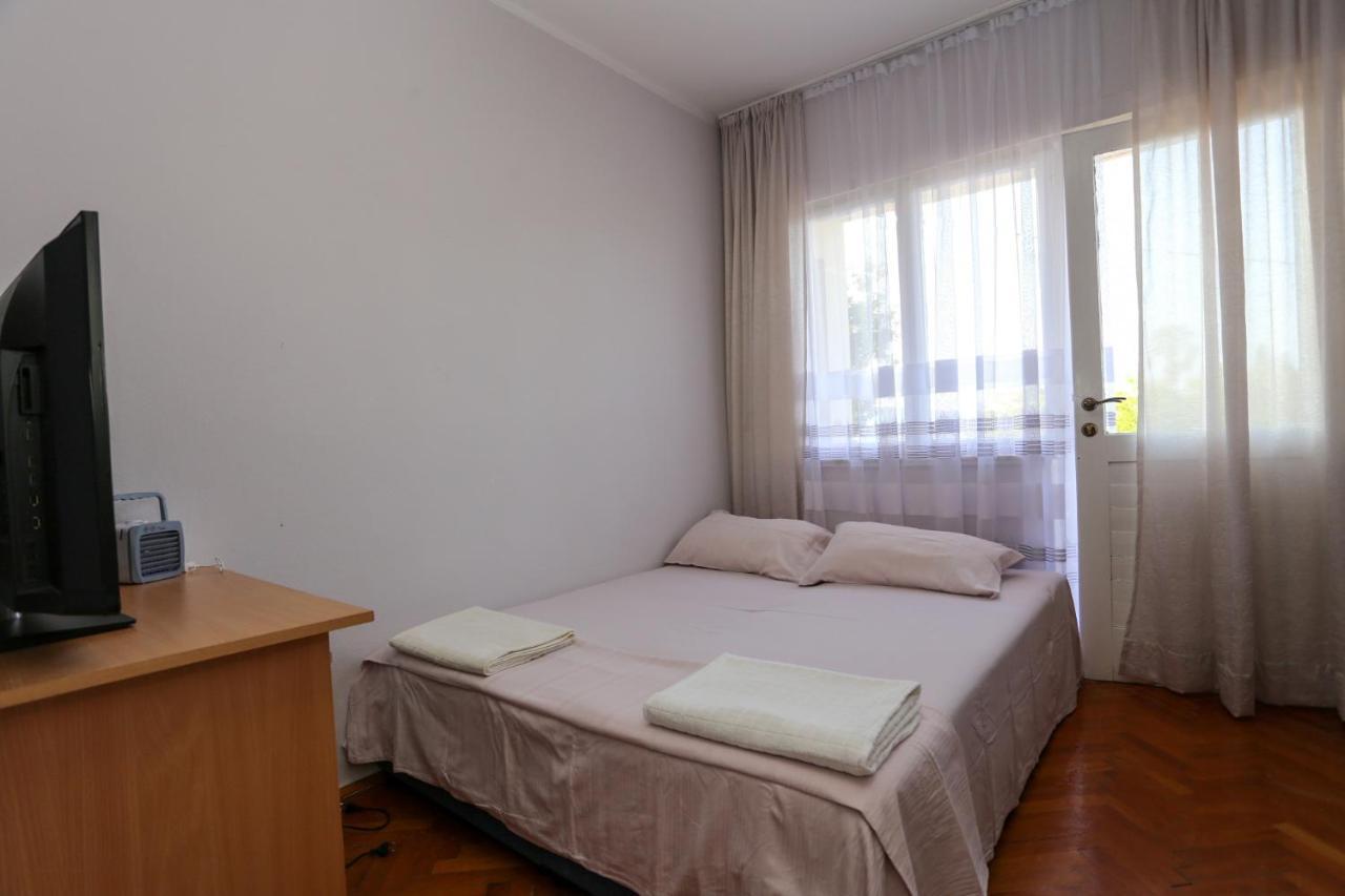 Smjestaj Djurdjevic Apartment Херцег Нови Екстериор снимка